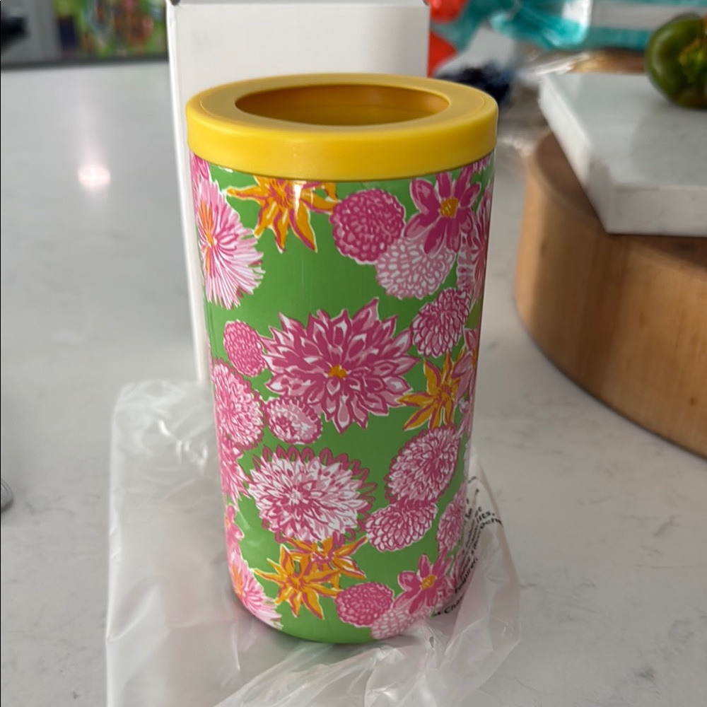 Lilly Pulitzer Pink and Green slim can coozie